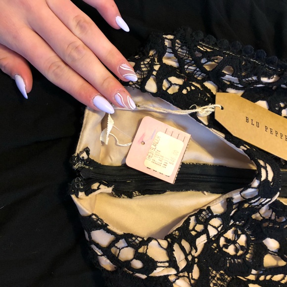 NWT Blu Pepper Women’s Lace Mini Formal Dress - Picture 14 of 16